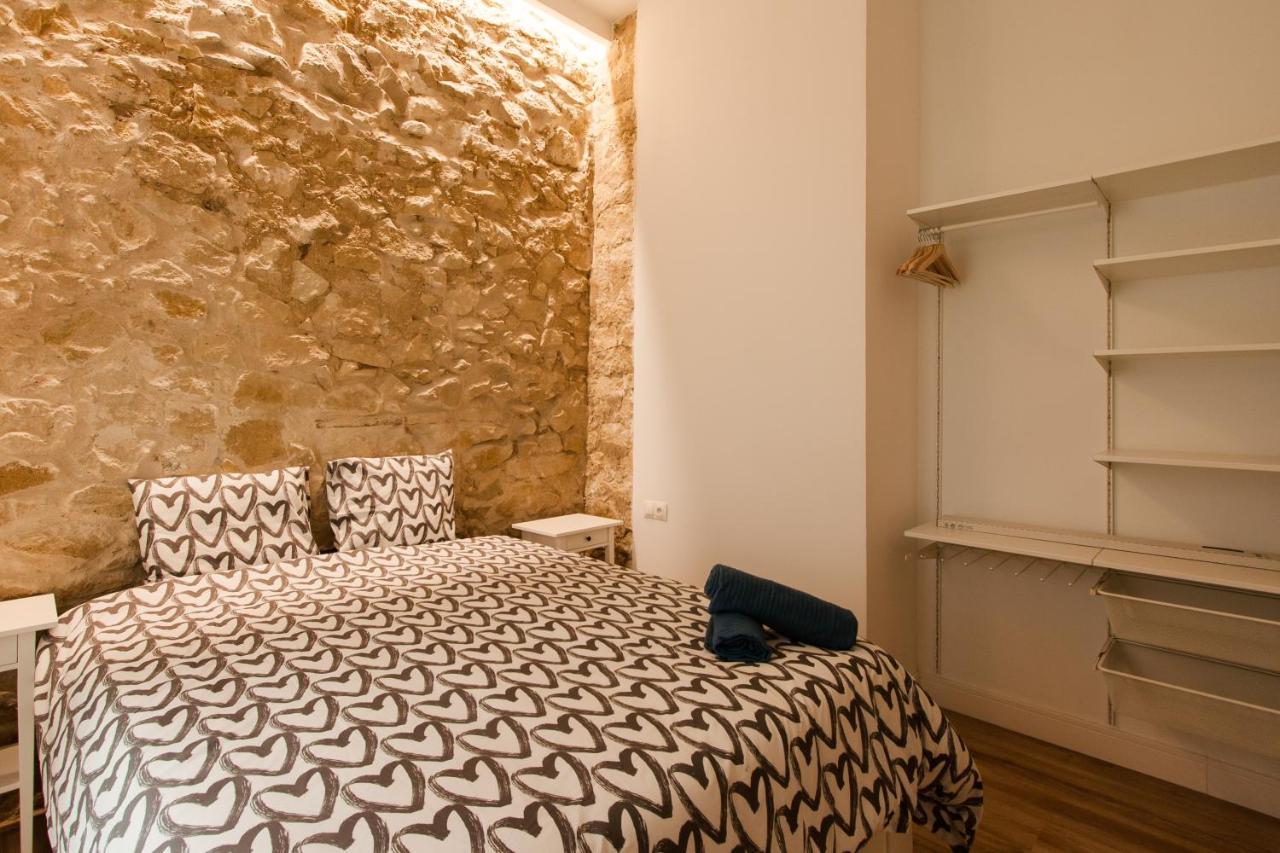 D10 - Piso luminoso, silencioso, acogedor y céntrico Appartamento Alicante Esterno foto